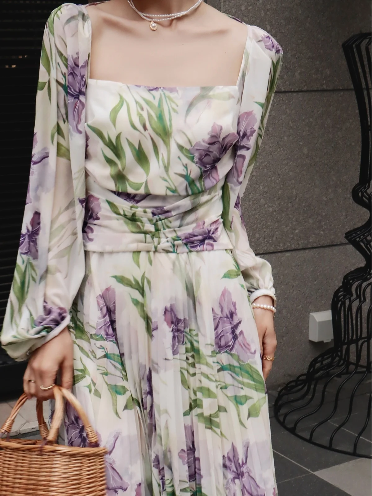 Prancūzijos Elegantiškas Iris Kvadratinių Kaklo Žibintų Rankovės Plisuotos Juosmens Saulės Kartus Didelis Sūpynės Elegantiškas, Vidutinio Ilgio Suknelė Moterims